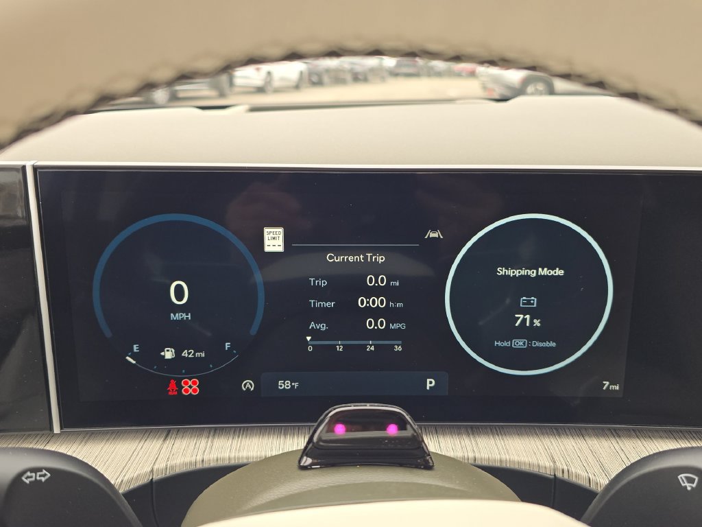 Used 2025 Hyundai Santa Fe Calligraphy AWD/4WD image 15