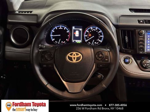 Used 2018 Toyota RAV4 Limited w/ Advanced Technology Package FWD image 14