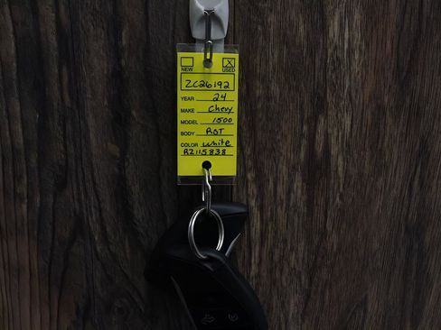 Used 2024 Chevrolet Silverado 1500 RST w/ Redline Edition AWD/4WD image 34