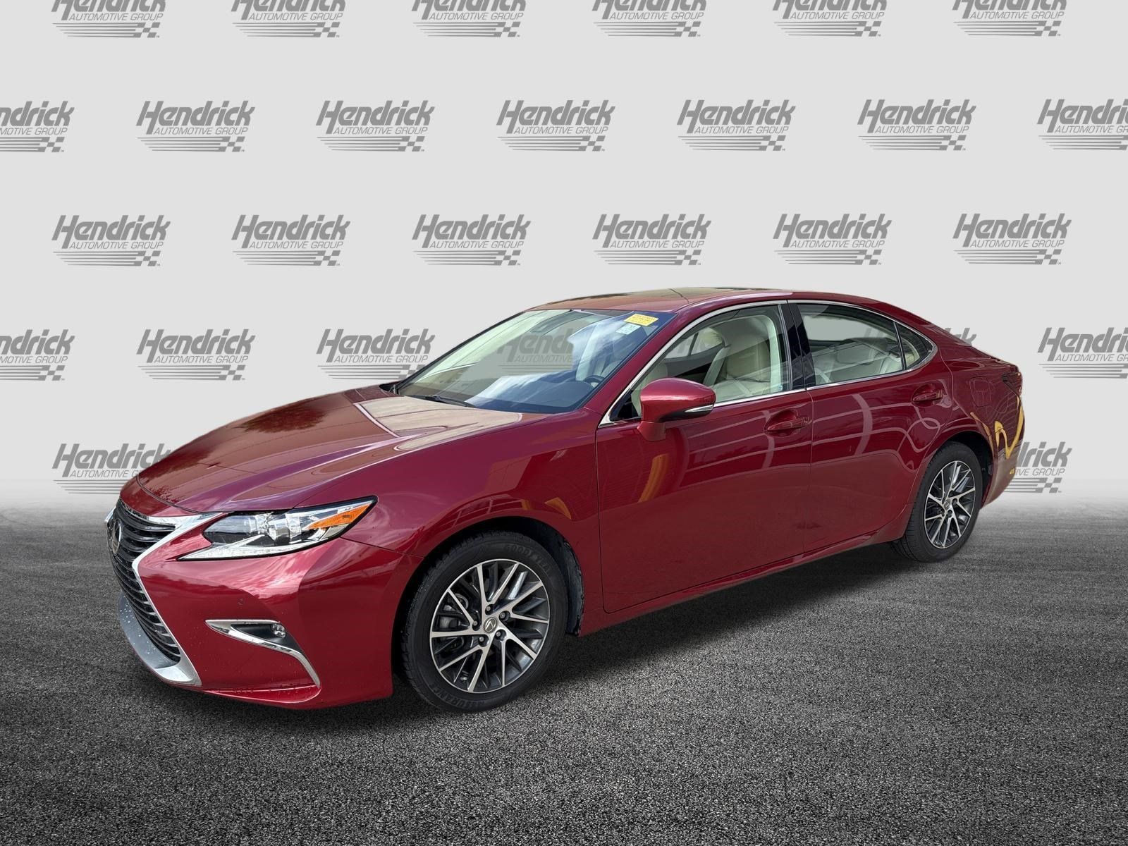 Used 2017 Lexus ES 350 w/ Luxury Package FWD image 5