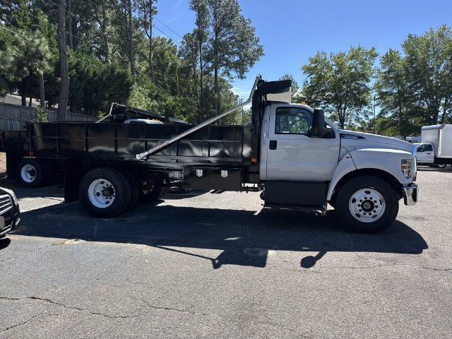 New 2027 Ford F650 2WD Regular Cab Super Duty image 9
