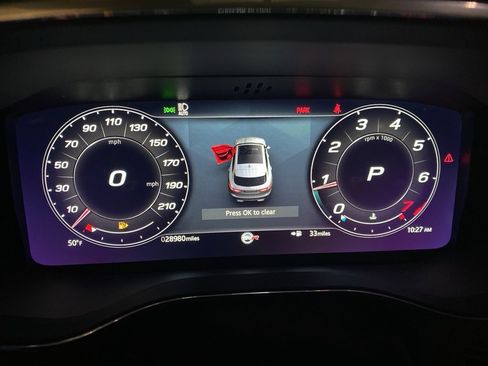 Used 2021 Jaguar F-PACE SVR image 17