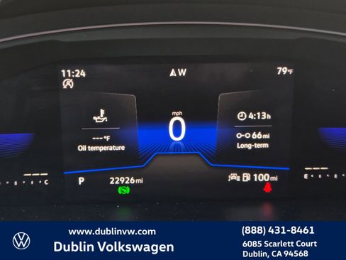 Used 2023 Volkswagen Tiguan SE w/ Panoramic Sunroof Package FWD image 22