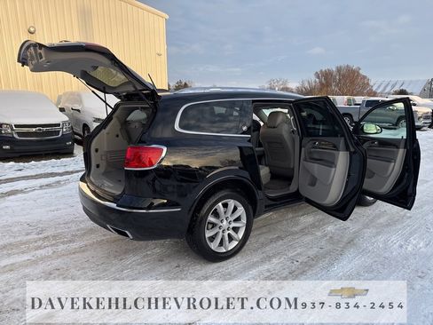 Used 2017 Buick Enclave Premium image 32