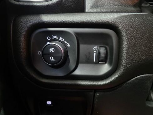 Used 2025 RAM 1500 Big Horn image 18