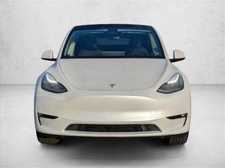 Used 2021 Tesla Model Y Long Range video 2