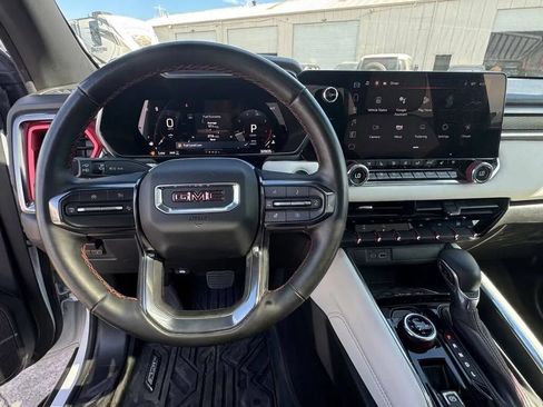Used 2024 GMC Canyon AT4X AWD/4WD image 19