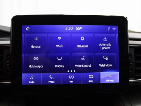 Used 2021 Ford Explorer XLT w/ Equipment Group 202A image 47