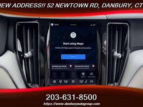 Used 2025 Volvo XC60 B5 Plus w/ Protection Package Premier AWD/4WD image 23