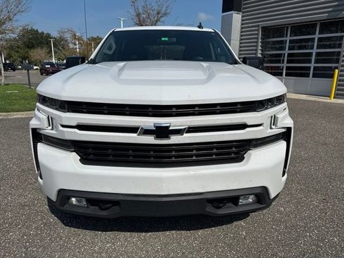 Used 2021 Chevrolet Silverado 1500 RST w/ LPO, Blackout Package AWD/4WD image 16