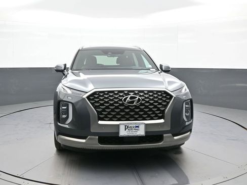 Used 2022 Hyundai Palisade Calligraphy image 2