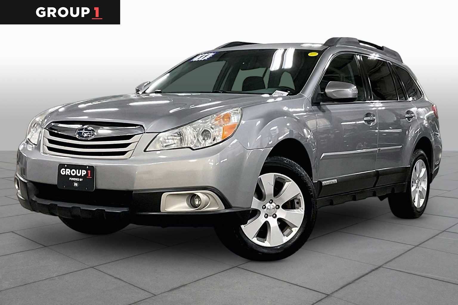 Used 2011 Subaru Outback 2.5i Premium w/ All-Weather Pkg AWD/4WD image 1