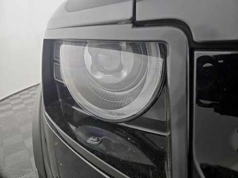 Used 2023 Land Rover Defender 130 X image 10