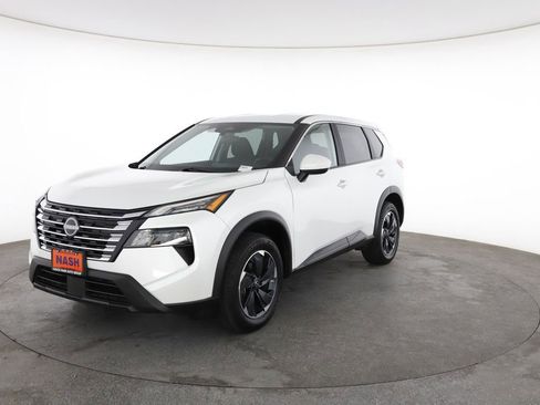 Used 2025 Nissan Rogue SV AWD/4WD image 5