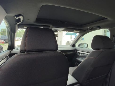Used 2025 Honda CR-V Sport image 8
