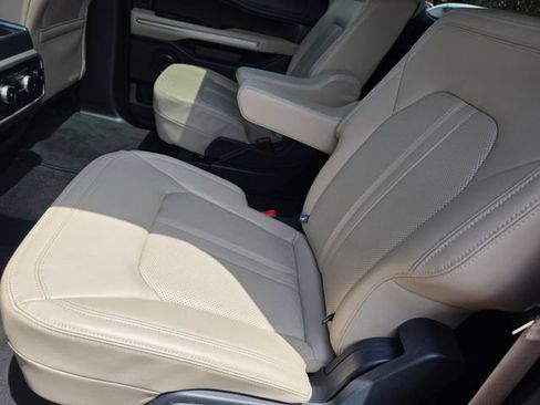 Certified 2024 Ford Expedition Max Limited RWD image 17