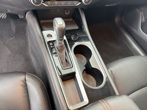 Used 2024 Nissan Altima 2.5 SR w/ SR Premium Package image 17