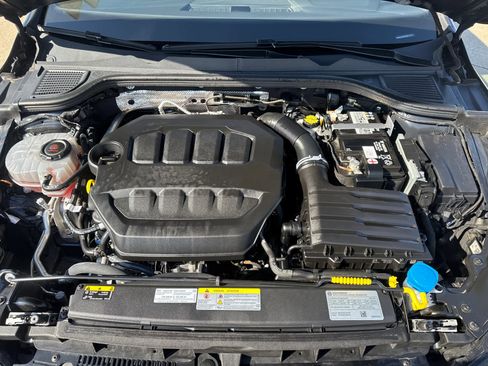 Used 2023 Volkswagen GTI S image 9