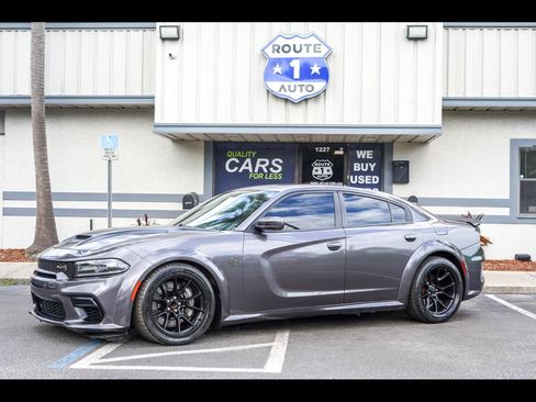 Used 2021 Dodge Charger SRT Hellcat RWD image 1