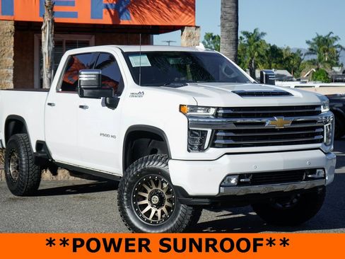 Used 2022 Chevrolet Silverado 2500 High Country w/ Z71 Off-Road Package image 2