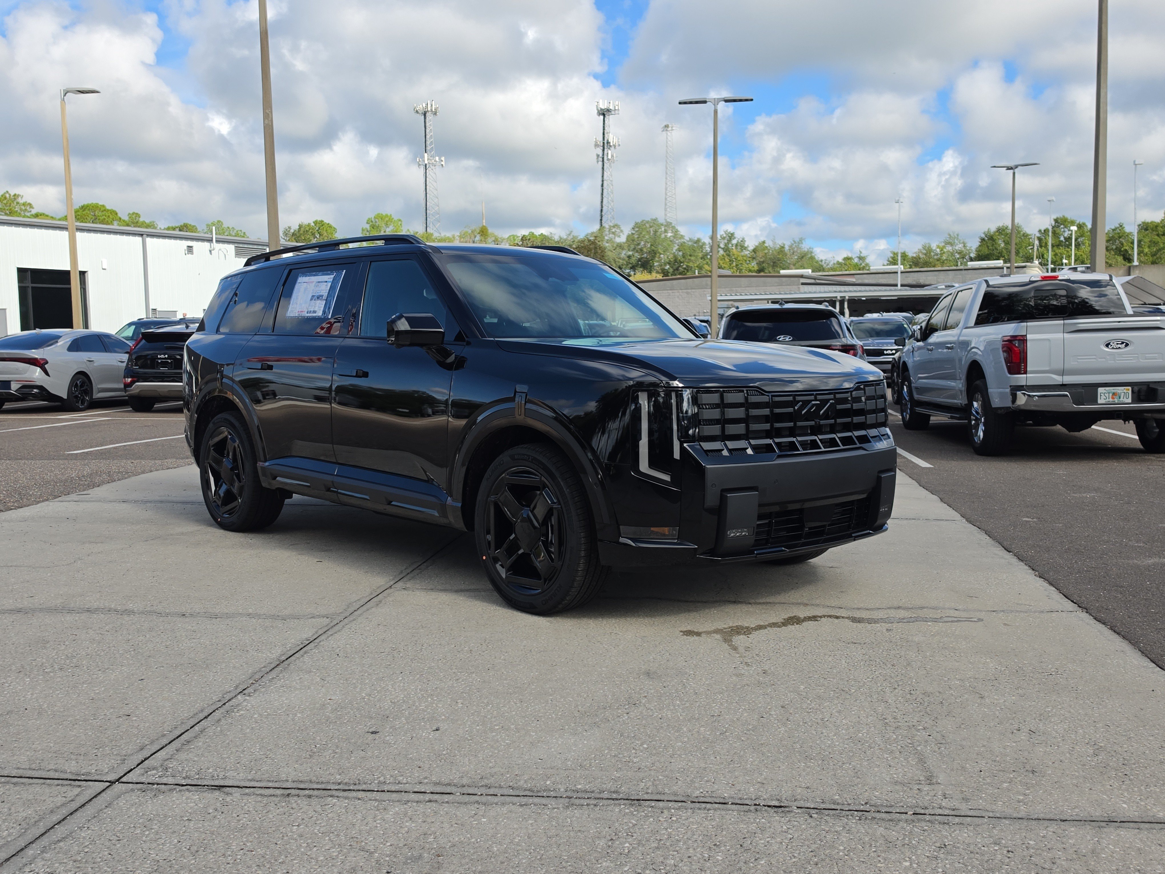 New 2027 Kia Telluride X-Line SX Prestige AWD/4WD image 2