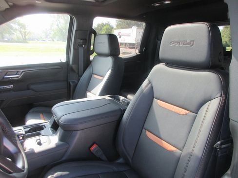 New 2026 GMC Sierra 1500 AT4 w/ AT4 Premium Package image 14