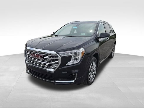 Used 2024 GMC Terrain Denali AWD/4WD image 8