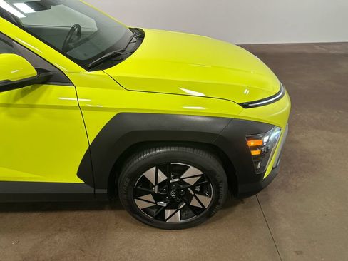 Used 2025 Hyundai Kona SEL FWD image 38