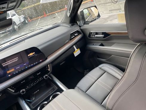 New 2026 Chevrolet Tahoe High Country image 21