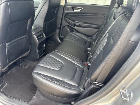 Certified 2024 Ford Edge Titanium AWD/4WD image 30