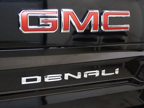Used 2021 GMC Sierra 1500 Denali AWD/4WD image 13