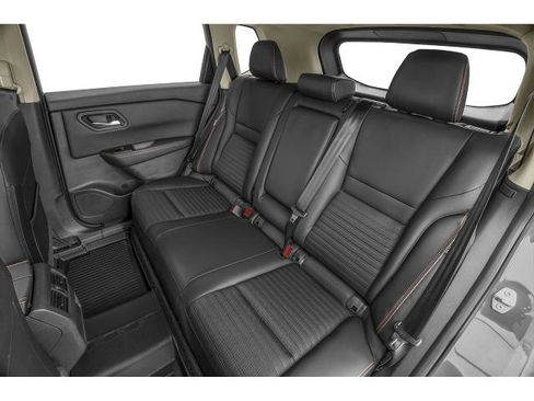 Certified 2026 Nissan Rogue SV image 9