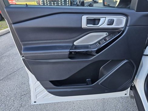 Used 2023 Ford Explorer ST w/ Equipment Group 401A image 19