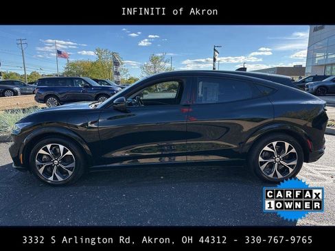 Used 2022 Ford Mustang Mach-E Premium image 12