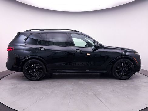 Used 2024 BMW X7 xDrive40i w/ M Sport Package image 42