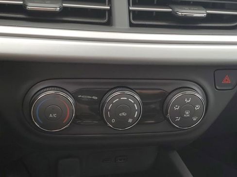 New 2026 Chevrolet Trax LS image 27