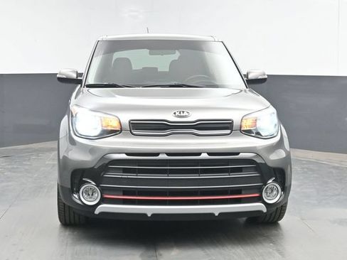 Used 2019 Kia Soul ! FWD image 3