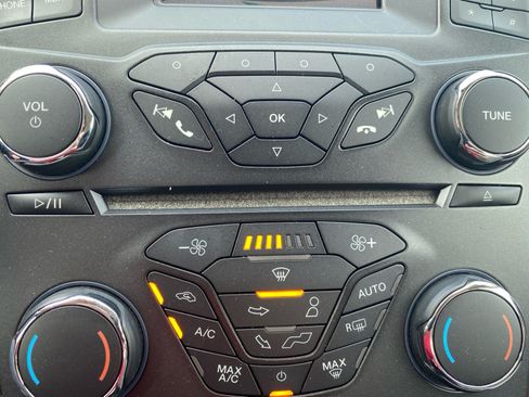 Used 2018 Ford Fusion S FWD image 28