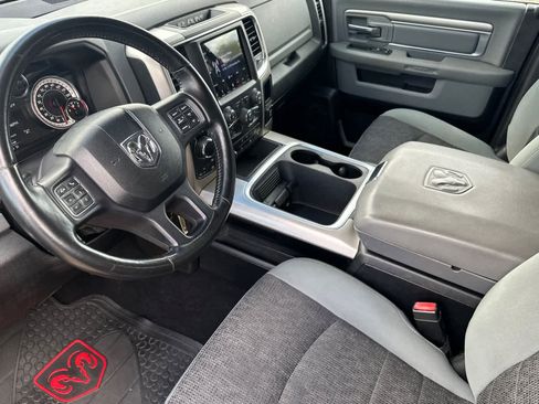 Used 2019 RAM 1500 Classic SLT w/ Black Appearance Group image 11