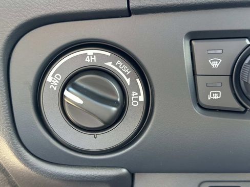 New 2026 Nissan Frontier PRO-4X w/ Pro-4x Convenience Package AWD/4WD image 29