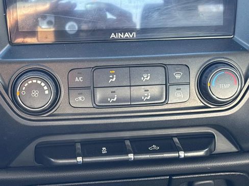 Used 2015 Chevrolet Silverado 1500 W/T image 21