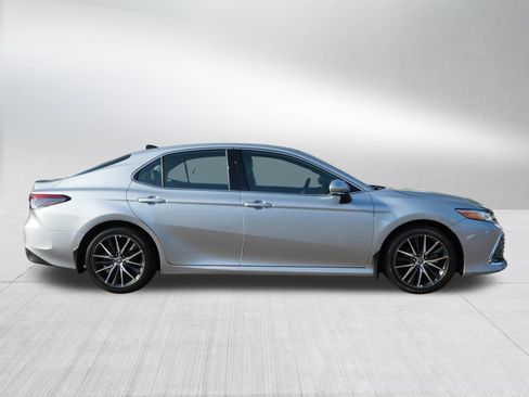 Used 2024 Toyota Camry XLE w/ Protection Package (Q2) (TMS) AWD/4WD image 8
