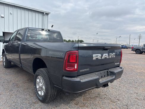 New 2026 RAM 2500 Big Horn AWD/4WD image 6