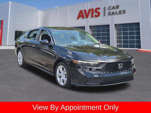 Used 2025 Honda Accord LX image 3