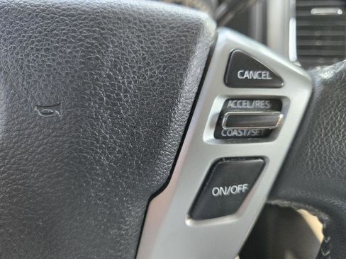 Used 2017 Nissan Titan PRO-4X image 29