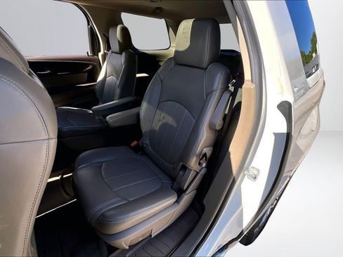Used 2014 GMC Acadia Denali AWD/4WD image 22