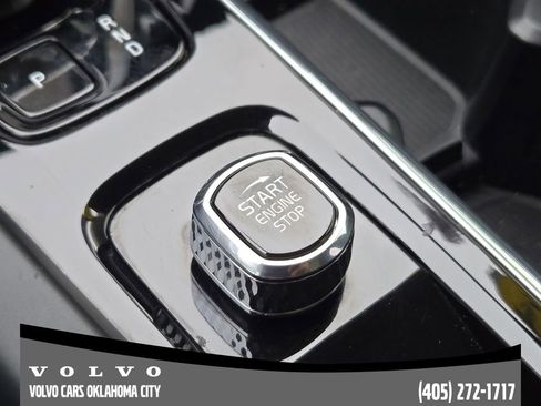 Certified 2024 Volvo XC60 B5 Ultimate w/ Protection Package Premier AWD/4WD image 20