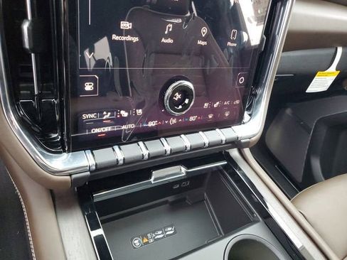 New 2026 GMC Yukon XL Denali Ultimate image 23