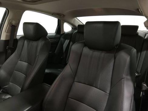 Used 2018 Honda Accord EX-L image 15