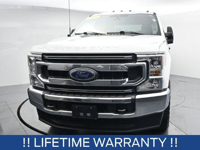 Certified 2022 Ford F250 XLT AWD/4WD image 3